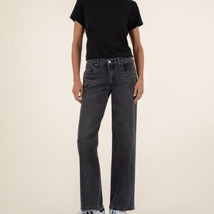 Kut from the Kloth Selena Baggy Low Rise Straight Leg Size 88 / Fateful W/Black